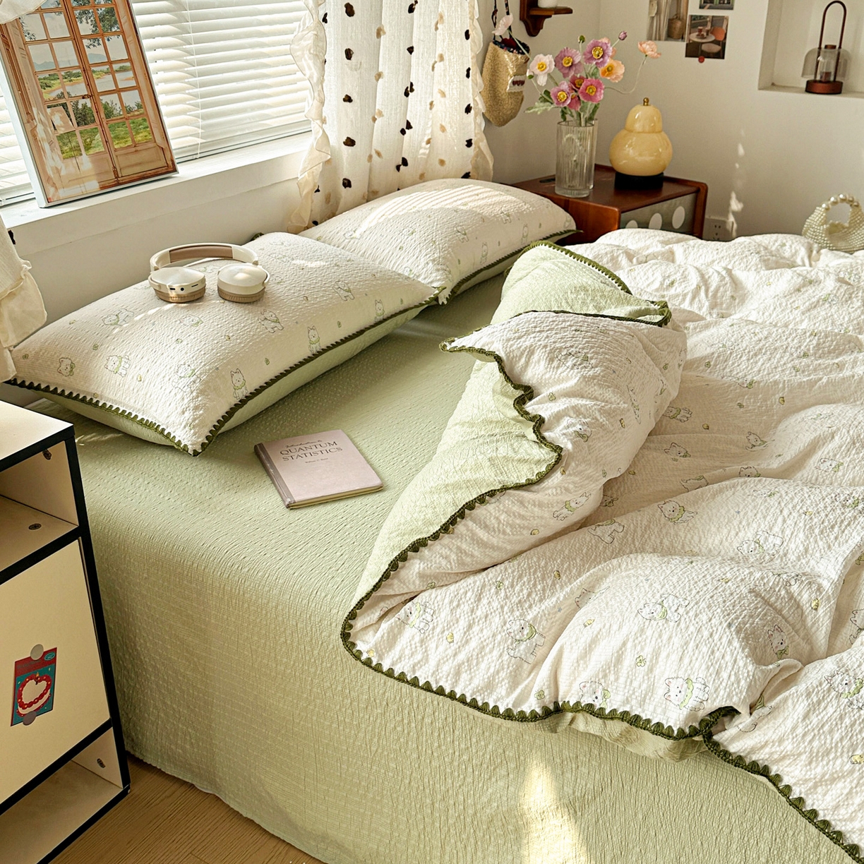 91家纺网 家纺一手货源 找家纺 蓝极人 2026新款泡芙被壳针四件套 耶耶狗