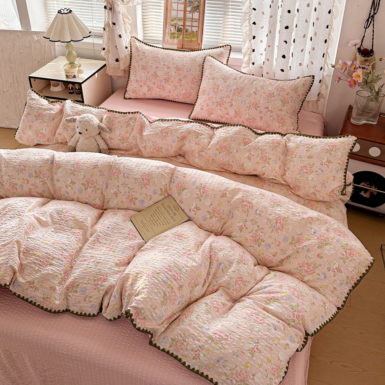 91家纺网 家纺一手货源 找家纺 蓝极人 2026新款泡芙被壳针四件套 浅夏