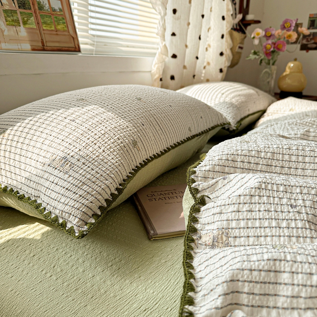 91家纺网 家纺一手货源 找家纺 蓝极人 2026新款泡芙被壳针四件套 蘑菇兔