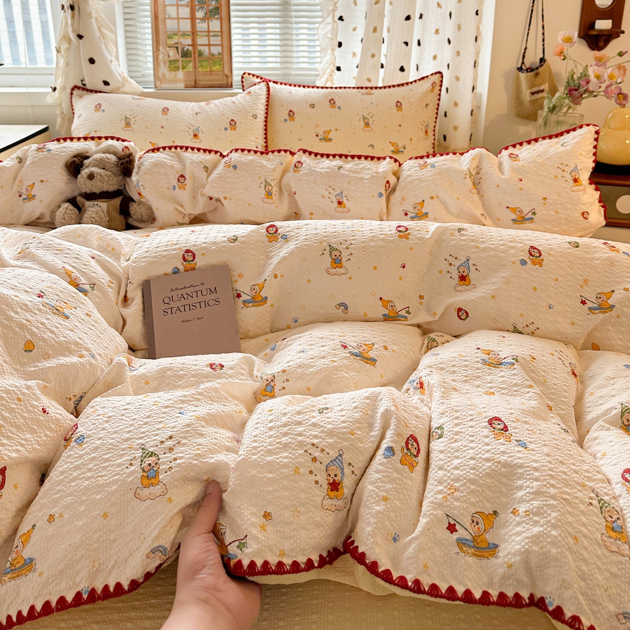 91家纺网 家纺一手货源 找家纺 蓝极人 2026新款泡芙被壳针四件套 星星人