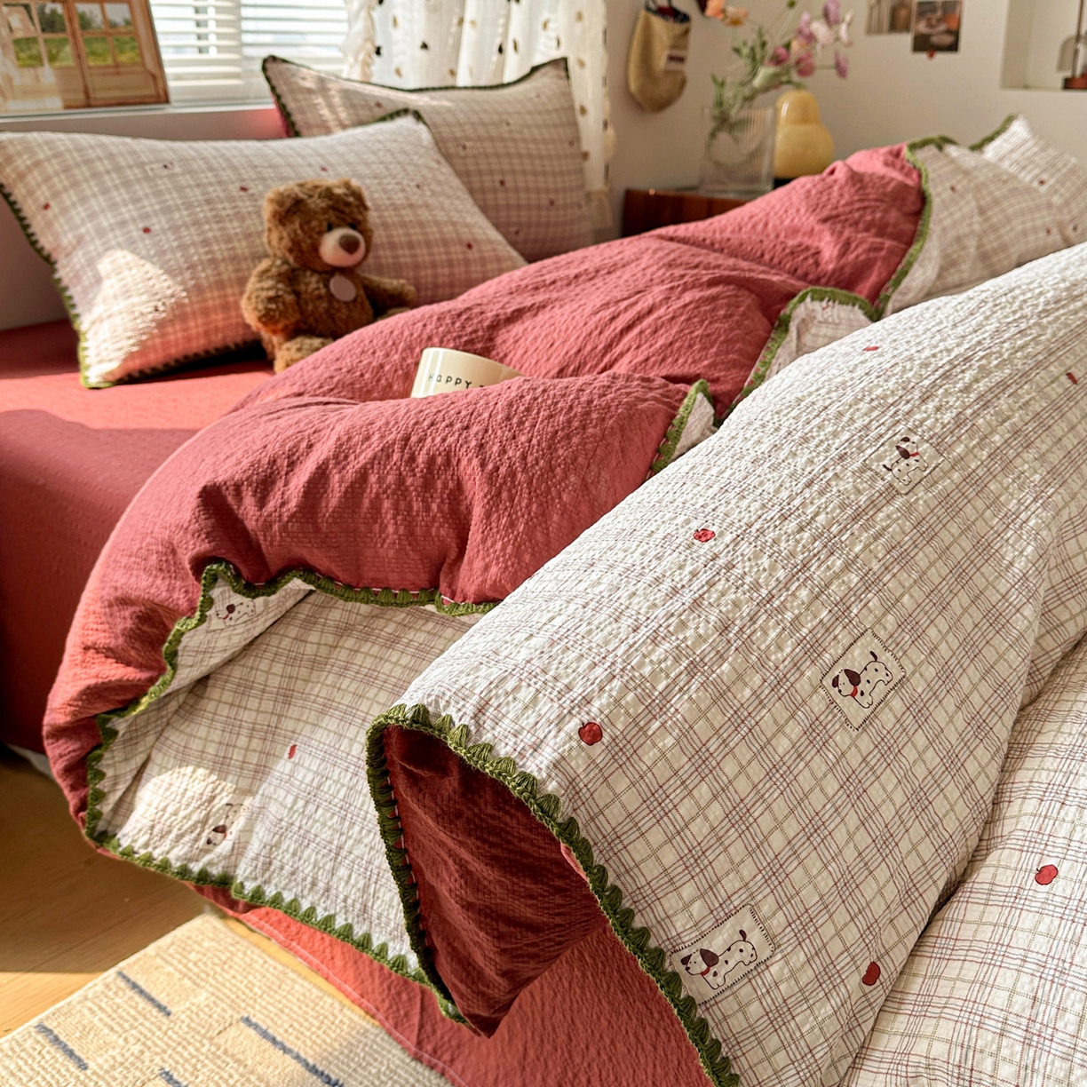 91家纺网 家纺一手货源 找家纺 蓝极人 2026新款泡芙被壳针四件套 苹果狗