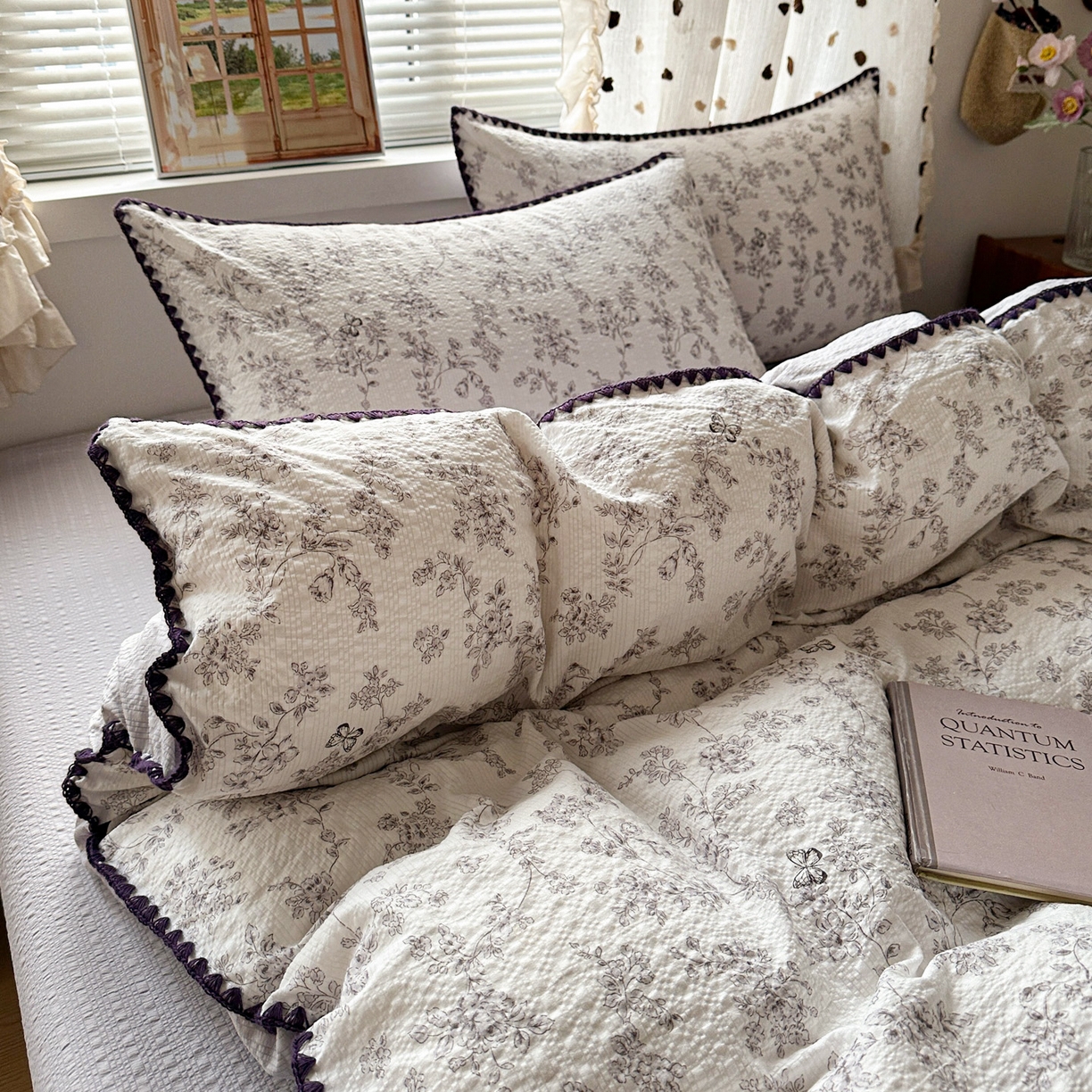 91家纺网 家纺一手货源 找家纺 蓝极人 2026新款泡芙被壳针四件套 蝶迹