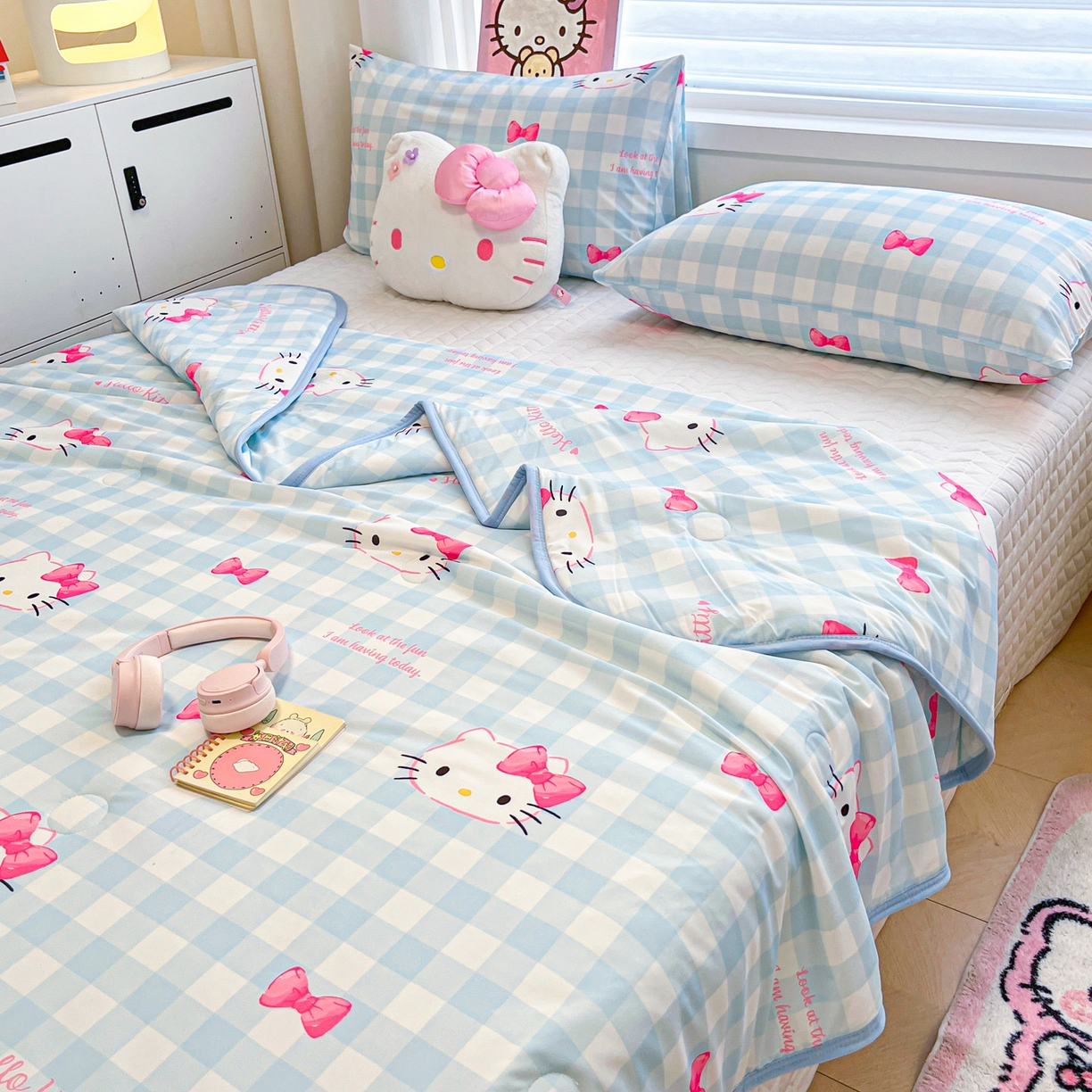 91家纺网 家纺一手货源 找家纺 暮思家居 2026新款正版授权三丽鸥A类仿锦氨小冰皮夏被夏凉被空调被 小冰皮-乖巧KT