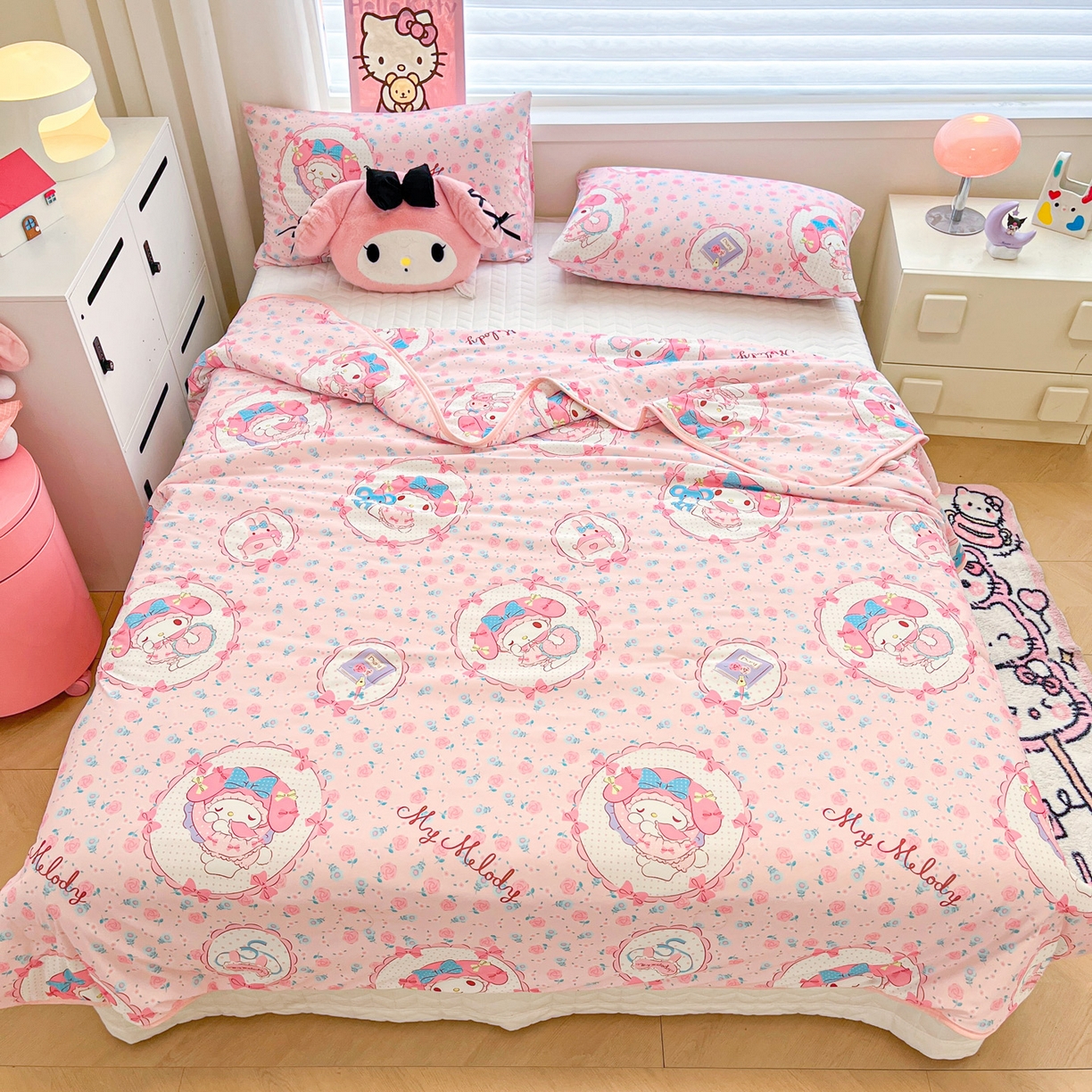 91家纺网 家纺一手货源 找家纺 暮思家居 2026新款正版授权三丽鸥A类仿锦氨小冰皮夏被夏凉被空调被 小冰皮-花花美乐蒂