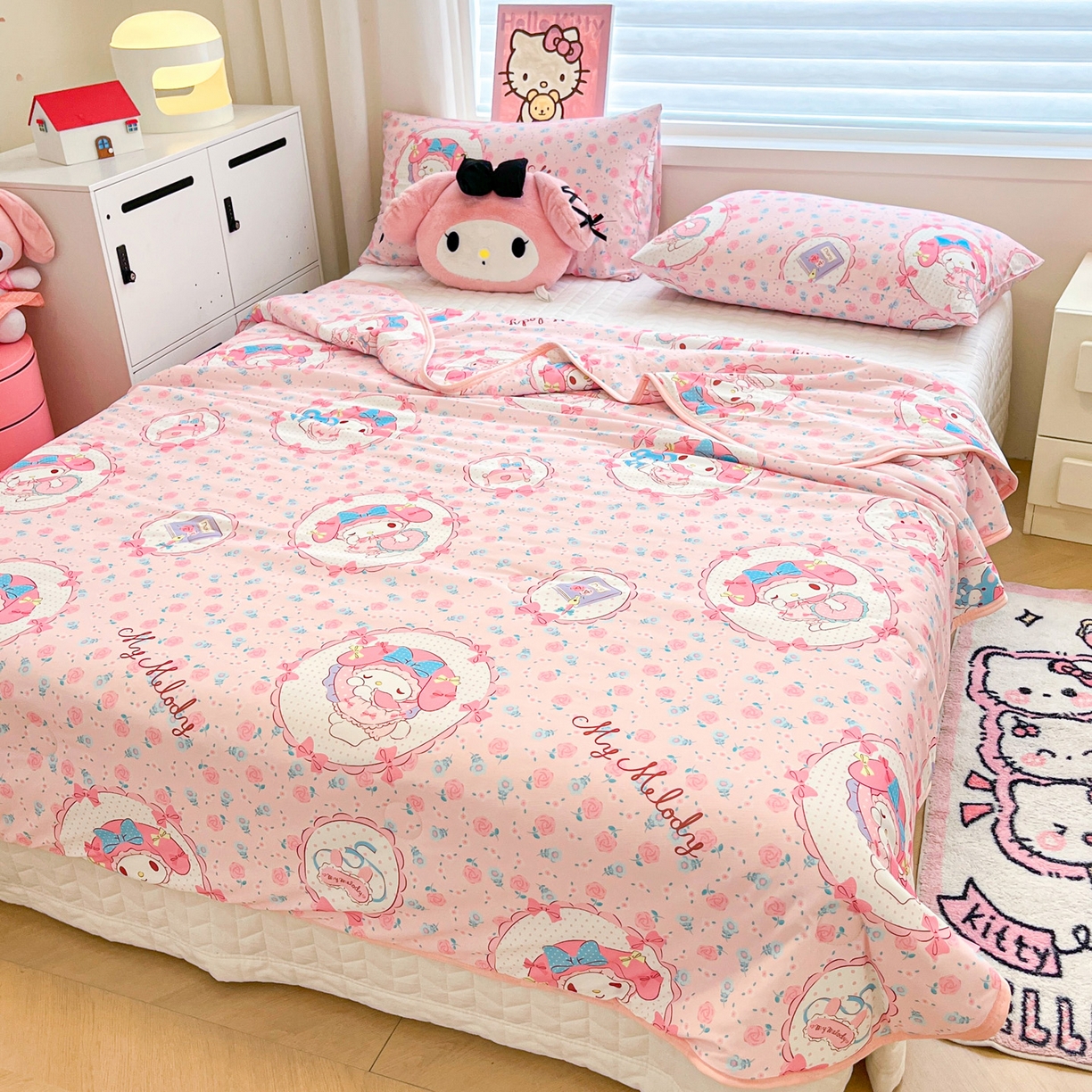 91家纺网 家纺一手货源 找家纺 暮思家居 2026新款正版授权三丽鸥A类仿锦氨小冰皮夏被夏凉被空调被 小冰皮-花花美乐蒂