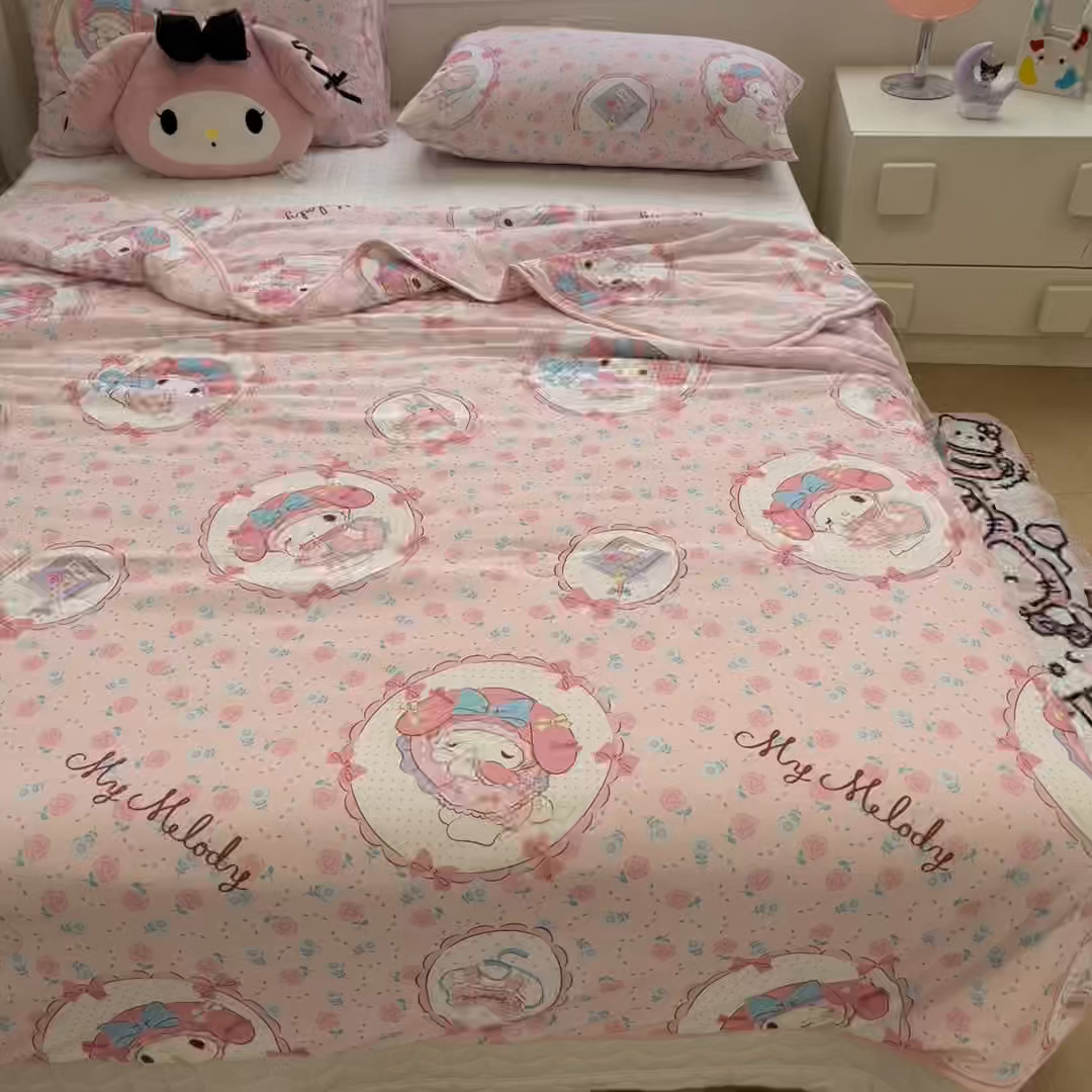 91家纺网 家纺一手货源 找家纺 暮思家居 2026新款正版授权三丽鸥A类仿锦氨小冰皮夏被夏凉被空调被 小冰皮-花花美乐蒂