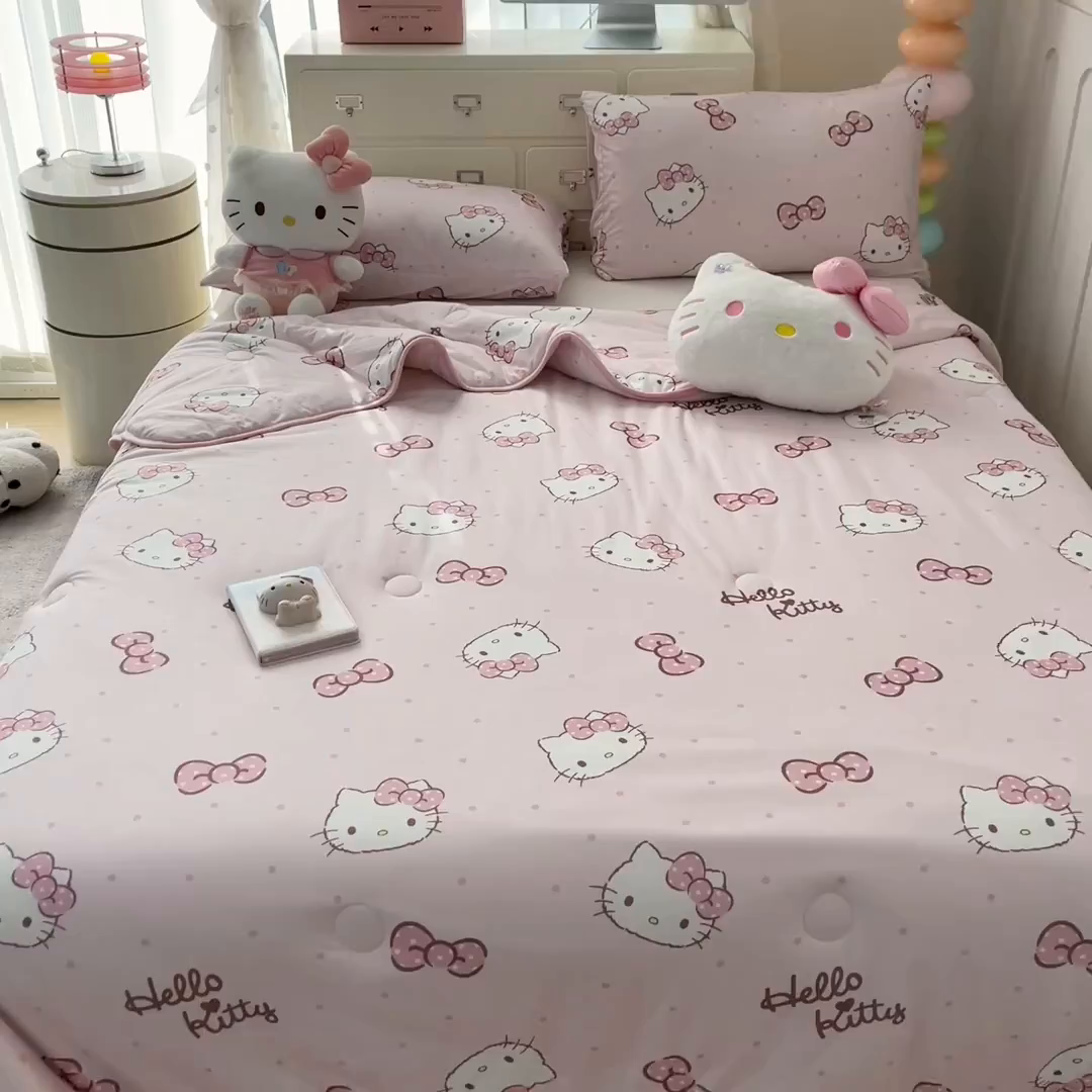 91家纺网 家纺一手货源 找家纺 暮思家居 2026新款正版授权三丽鸥A类仿锦氨小冰皮夏被夏凉被空调被 小冰皮-可爱KT