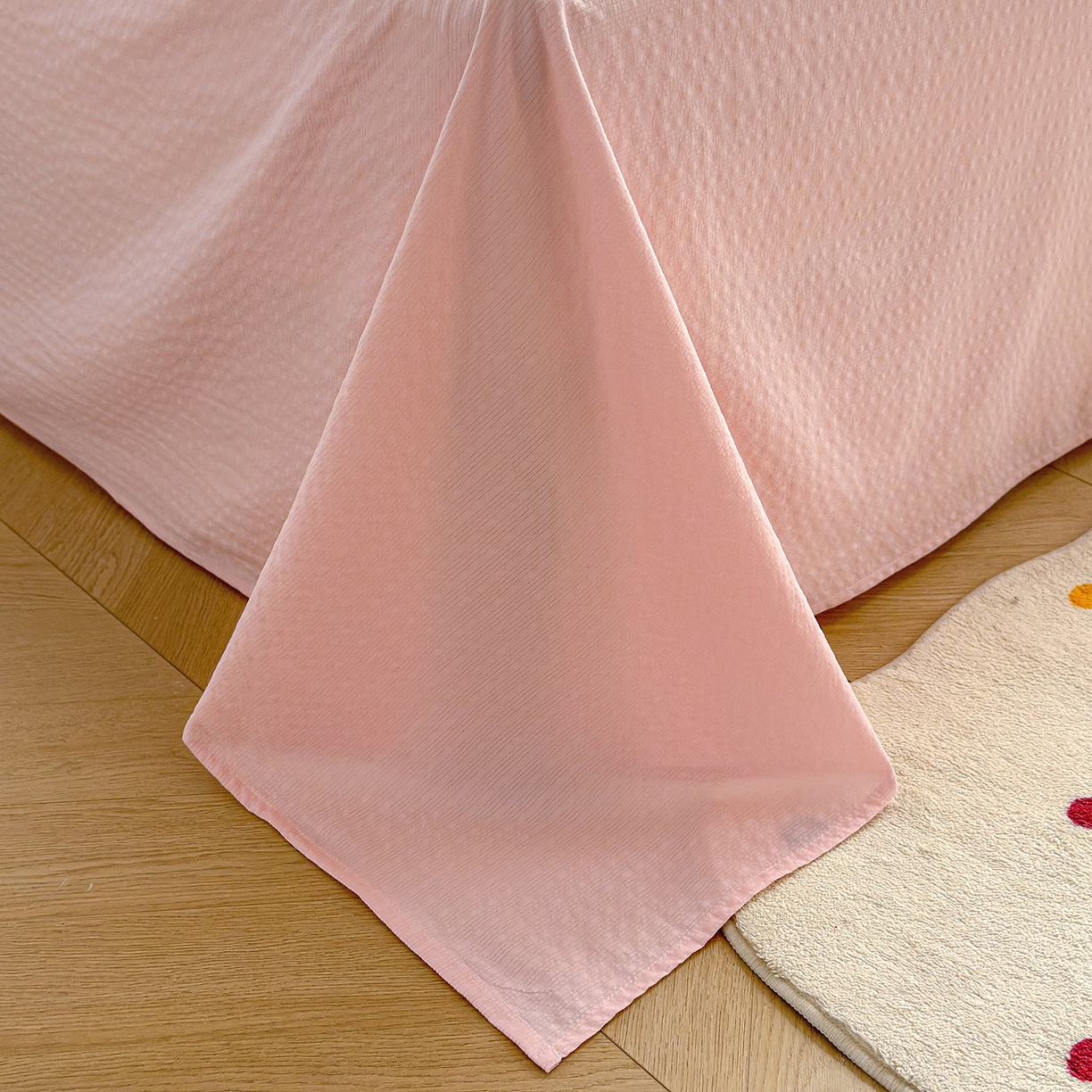 91家纺网 家纺一手货源 找家纺 弗苓家纺 2026新款高克重泡芙棉花边款夏被夏凉被空调被四件套小红书推荐-风格一 幸福加马