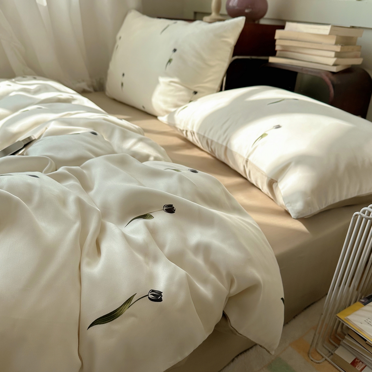 91家纺网 家纺一手货源 找家纺 悦织湾家纺 2026新款亲肤冰丝印花四件套春夏冰爽凉感床上用品三四件套学生宿舍 冰丝-奶杏郁金香