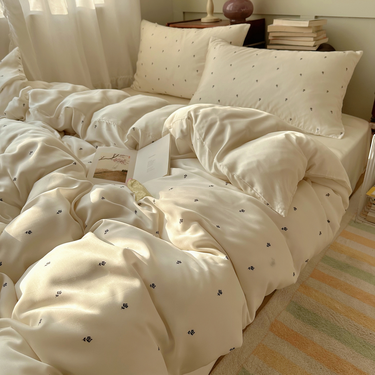 悦织湾家纺 2026新款亲肤冰丝印花四件套春夏冰爽凉感床上用品三四件套学生宿舍 冰丝-奶杏四叶草