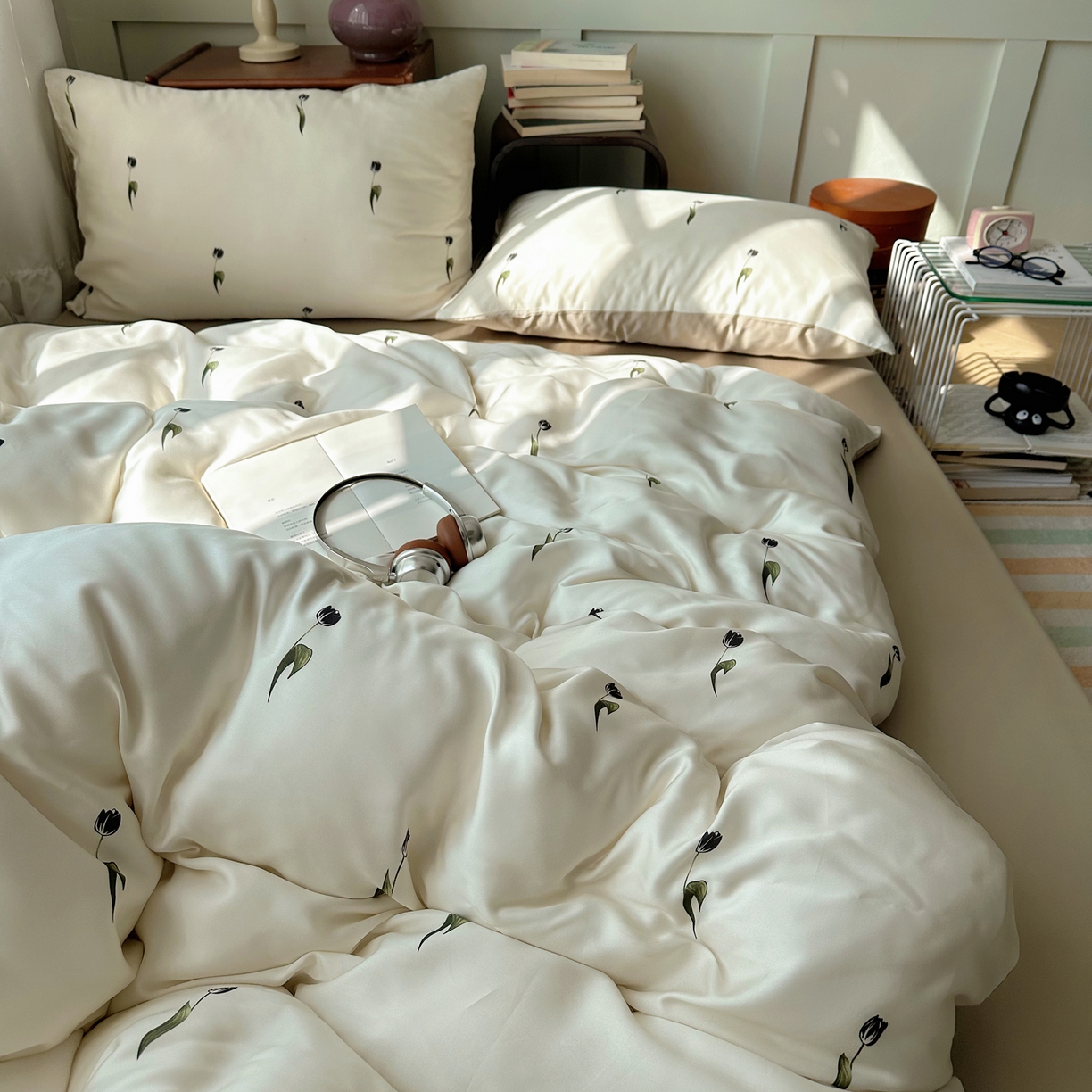 91家纺网 家纺一手货源 找家纺 悦织湾家纺 2026新款亲肤冰丝印花四件套春夏冰爽凉感床上用品三四件套学生宿舍 冰丝-奶杏郁金香