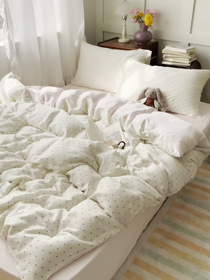 91家纺网 家纺一手货源 找家纺 悦织湾家纺 2026新款亲肤冰丝印花四件套春夏冰爽凉感床上用品三四件套学生宿舍 冰丝-奶油粉波点