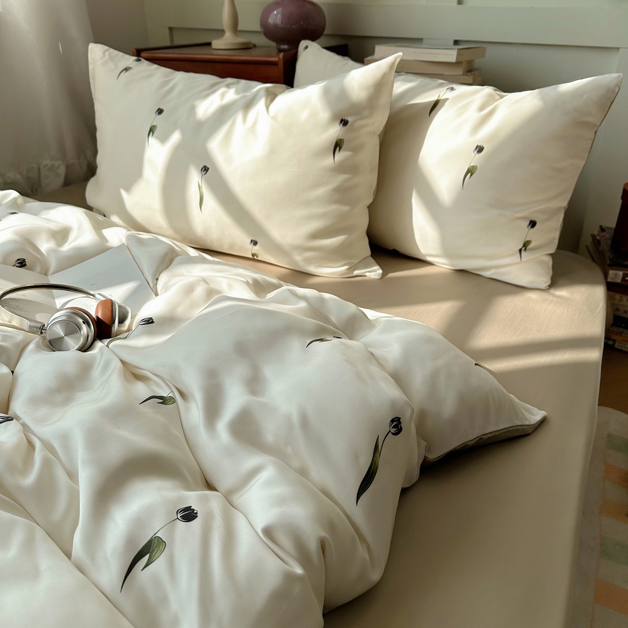 91家纺网 家纺一手货源 找家纺 悦织湾家纺 2026新款亲肤冰丝印花四件套春夏冰爽凉感床上用品三四件套学生宿舍 冰丝-奶杏郁金香