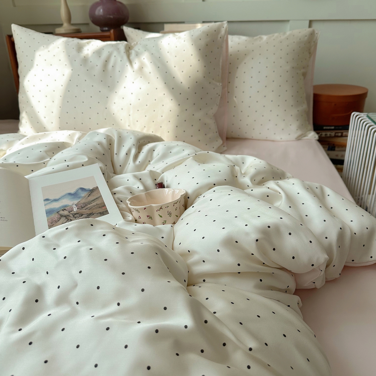 91家纺网 家纺一手货源 找家纺 悦织湾家纺 2026新款亲肤冰丝印花四件套春夏冰爽凉感床上用品三四件套学生宿舍 冰丝-奶油粉波点