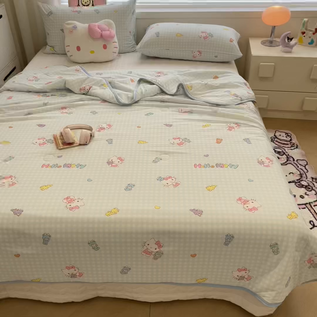 91家纺网 家纺一手货源 找家纺 暮思家居 2026新款正版授权三丽鸥A类仿锦氨小冰皮夏被夏凉被空调被 小冰皮-小熊KT