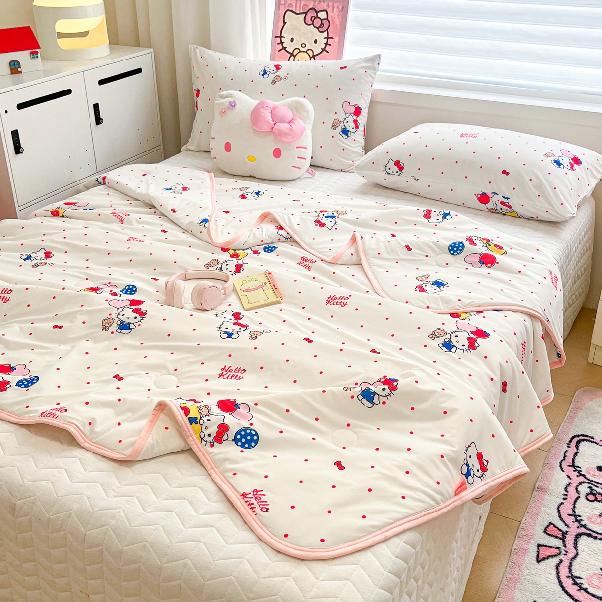 91家纺网 家纺一手货源 找家纺 暮思家居 2026新款正版授权三丽鸥A类仿锦氨小冰皮夏被夏凉被空调被 小冰皮-幸福KT