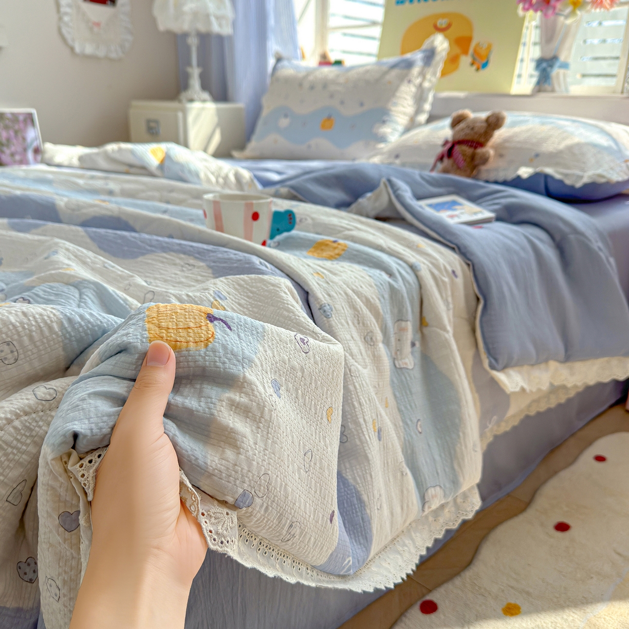 91家纺网 家纺一手货源 找家纺 （总）弗苓家纺 2026新款高克重泡芙棉花边款夏被夏凉被空调被四件套小红书推荐-风格二