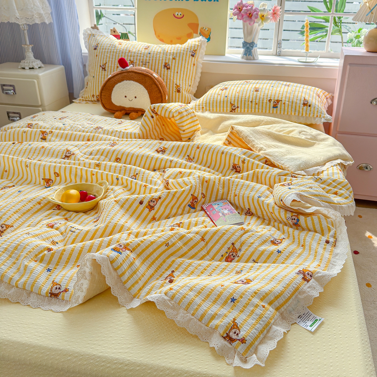 91家纺网 家纺一手货源 找家纺 （总）弗苓家纺 2026新款高克重泡芙棉花边款夏被夏凉被空调被四件套小红书推荐-风格二