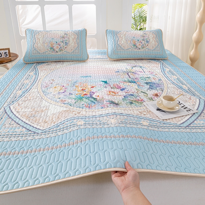 91家纺网 家纺一手货源 找家纺 美丽折2026新品6mm厚天然乳胶凉席三件套 大版印花卡通乳胶凉席平铺款 流光溢彩蓝