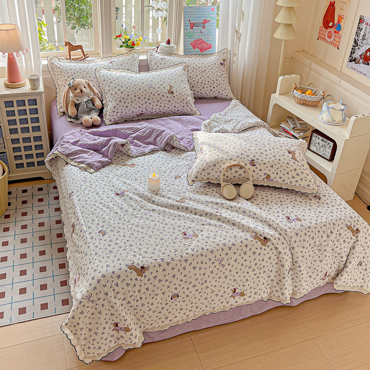 91家纺网 家纺一手货源 找家纺 梵希雅 2026新款泡芙纱纯棉蕾丝花边夏被四件套 片刻小狗