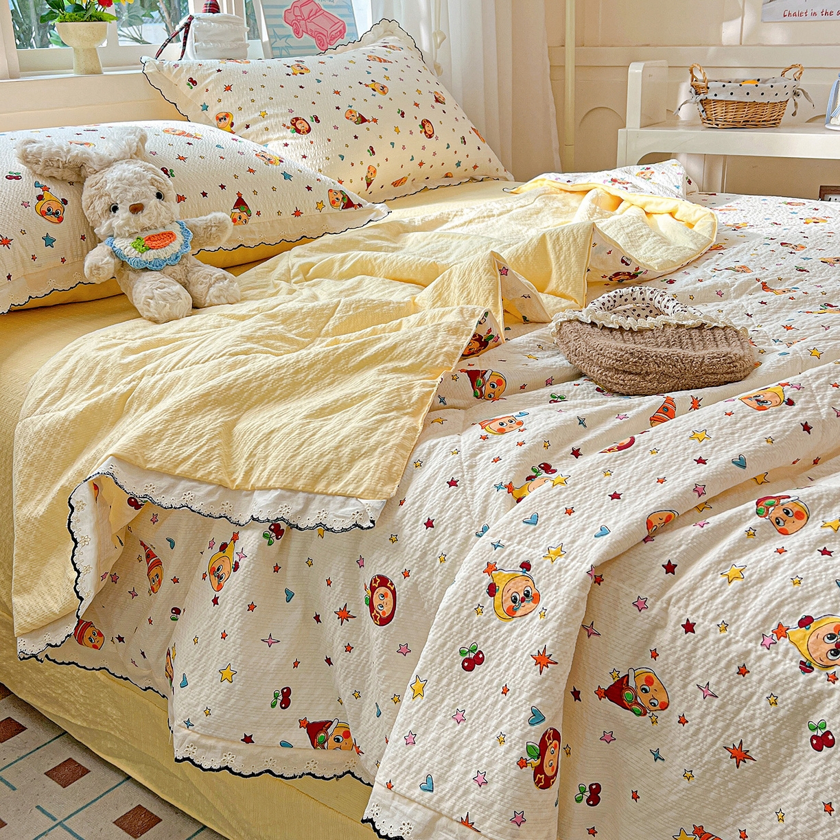 91家纺网 家纺一手货源 找家纺 梵希雅 2026新款泡芙纱纯棉蕾丝花边夏被四件套 星星人