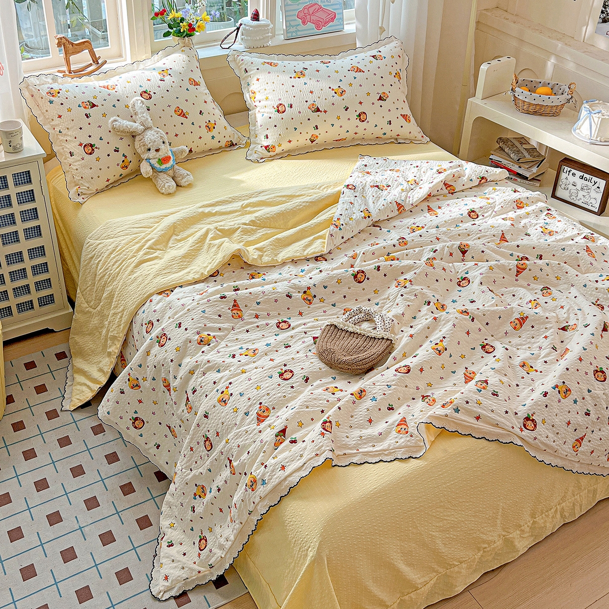 91家纺网 家纺一手货源 找家纺 梵希雅 2026新款泡芙纱纯棉蕾丝花边夏被四件套 星星人