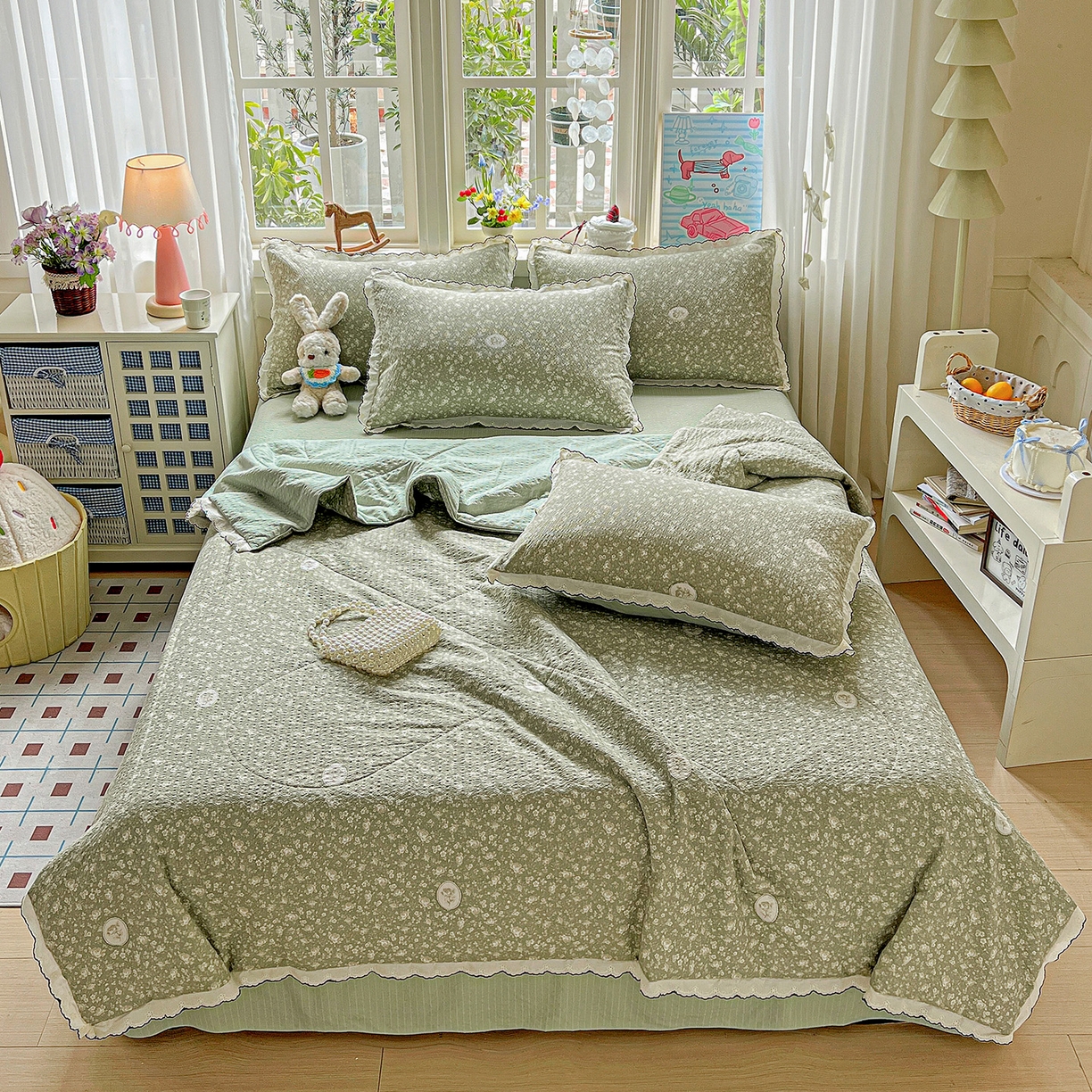 91家纺网 家纺一手货源 找家纺 梵希雅 2026新款泡芙纱纯棉蕾丝花边夏被四件套 蔷薇花