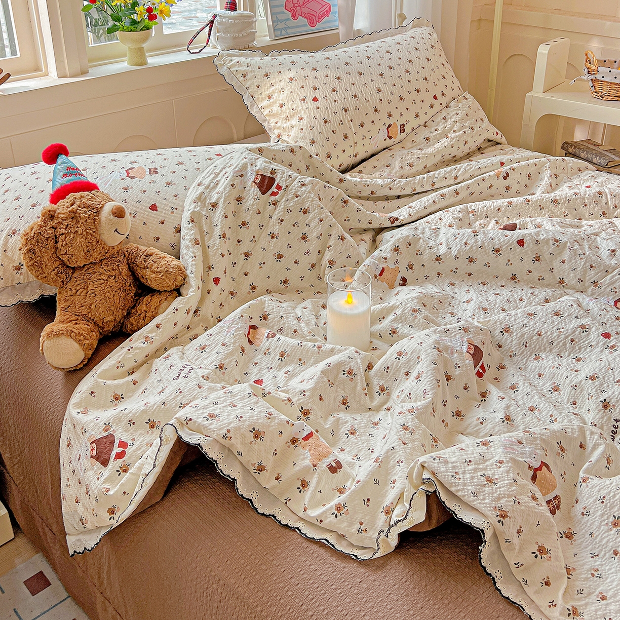 91家纺网 家纺一手货源 找家纺 梵希雅 2026新款泡芙纱纯棉蕾丝花边夏被四件套 田园免