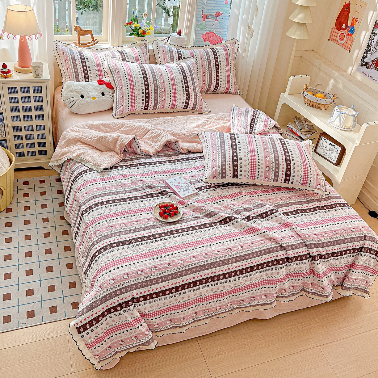 91家纺网 家纺一手货源 找家纺 梵希雅 2026新款泡芙纱纯棉蕾丝花边夏被四件套 猫咪集