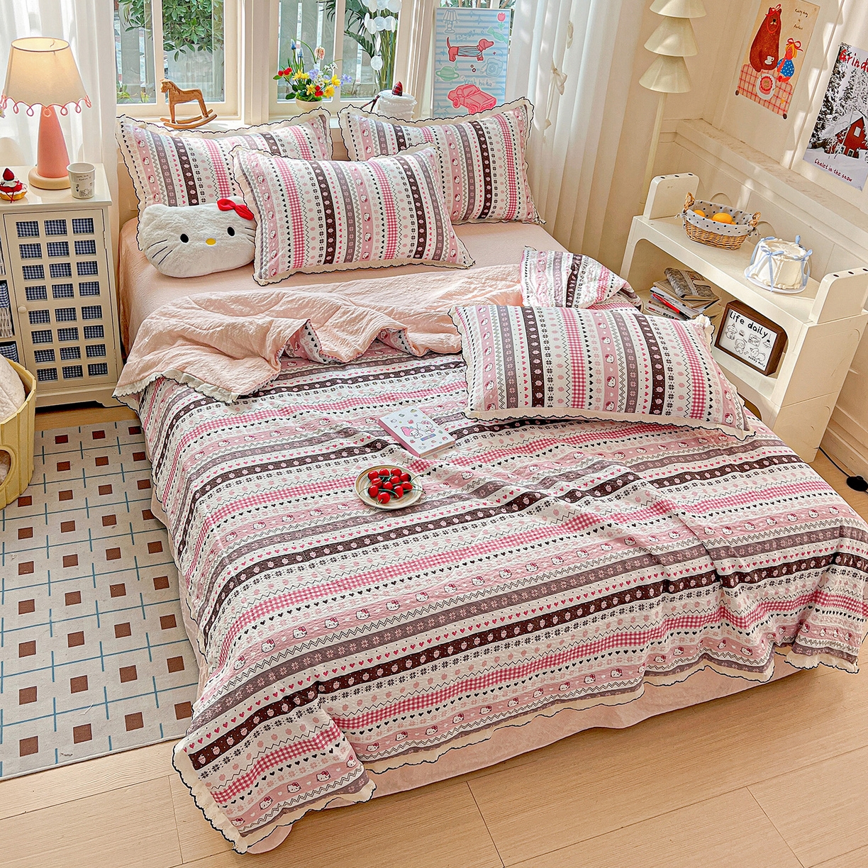 91家纺网 家纺一手货源 找家纺 梵希雅 2026新款泡芙纱纯棉蕾丝花边夏被四件套 猫咪集