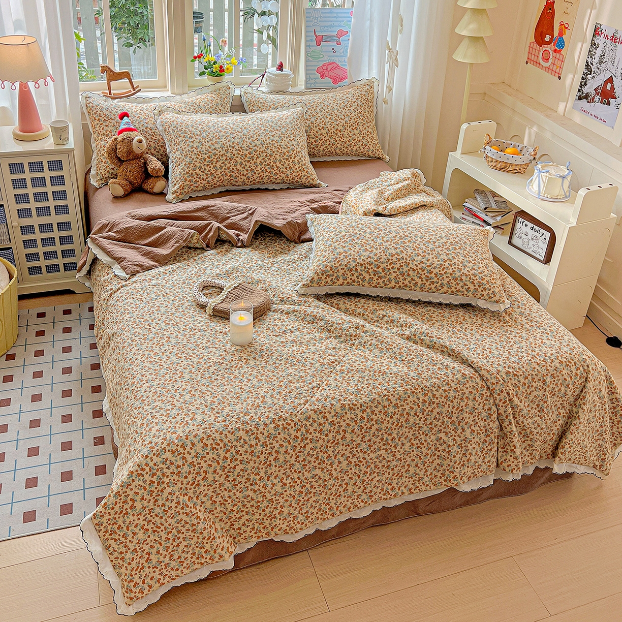 91家纺网 家纺一手货源 找家纺 梵希雅 2026新款泡芙纱纯棉蕾丝花边夏被四件套 暖橘枝