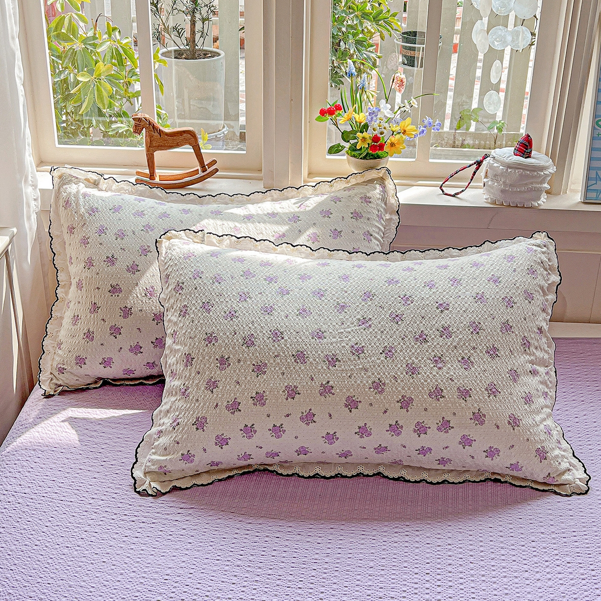 91家纺网 家纺一手货源 找家纺 梵希雅 2026新款泡芙纱纯棉蕾丝花边夏被四件套 芋泥花束