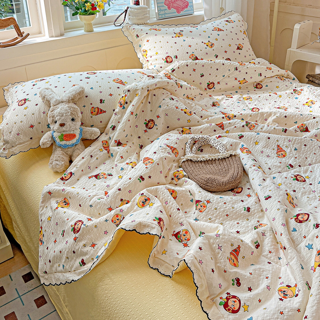 91家纺网 家纺一手货源 找家纺 梵希雅 2026新款泡芙纱纯棉蕾丝花边夏被四件套 星星人