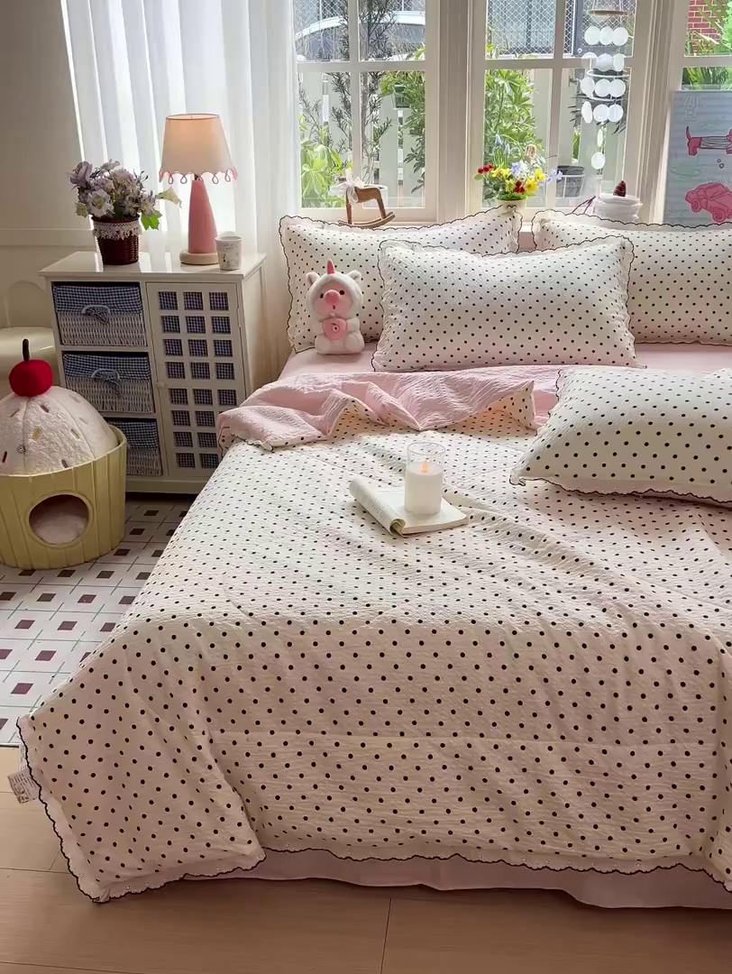 91家纺网 家纺一手货源 找家纺 （总）梵希雅 2026新款泡芙纱纯棉蕾丝花边夏被四件套