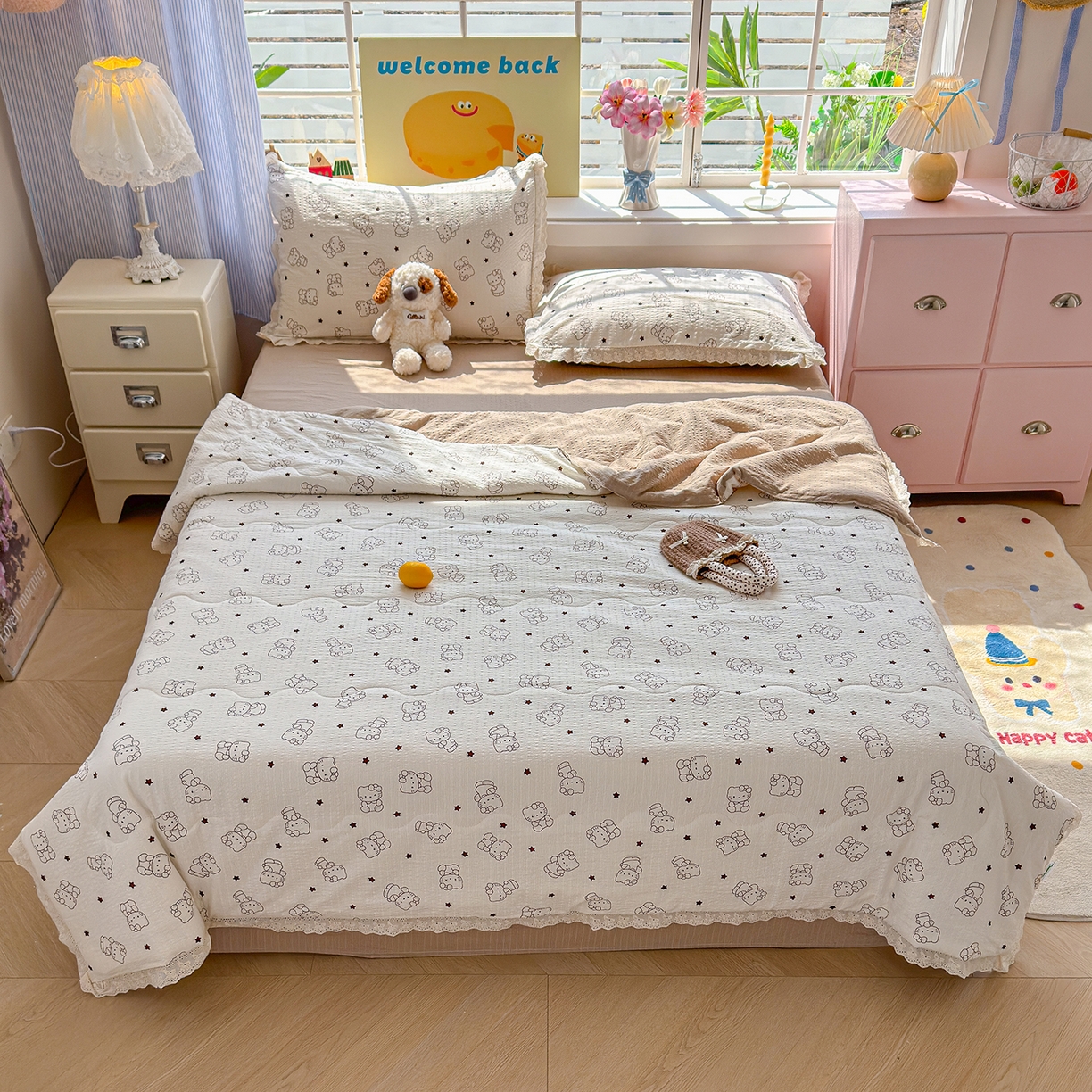 91家纺网 家纺一手货源 找家纺 弗苓家纺 2026新款高克重泡芙棉花边款夏被夏凉被空调被四件套小红书推荐-风格二 描线小猫-咖