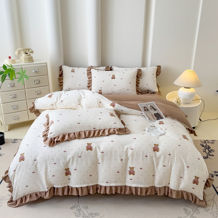 91家纺网 家纺一手货源 找家纺 晚爱家纺（原晚安家居） 2026韩版花边四件套 有氧针织双层纱天竺棉超柔小清新四件套 铃铛熊