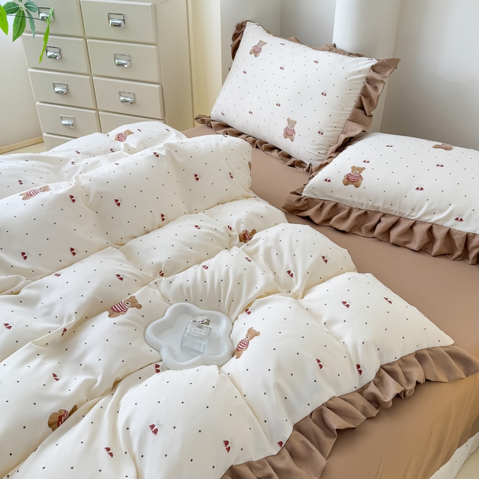 91家纺网 家纺一手货源 找家纺 晚爱家纺（原晚安家居） 2026韩版花边四件套 有氧针织双层纱天竺棉超柔小清新四件套 铃铛熊