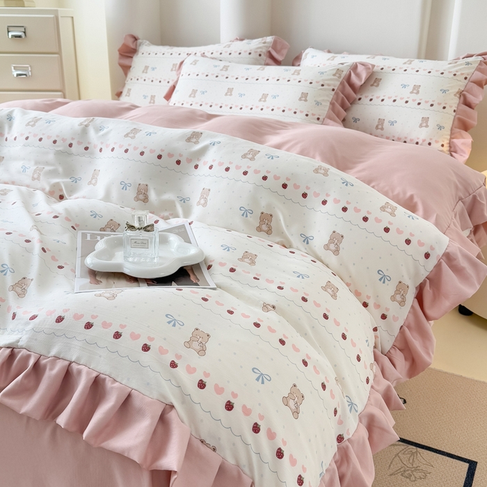 91家纺网 家纺一手货源 找家纺 晚爱家纺（原晚安家居） 2026韩版花边四件套 有氧针织双层纱天竺棉超柔小清新四件套 熊宝宝