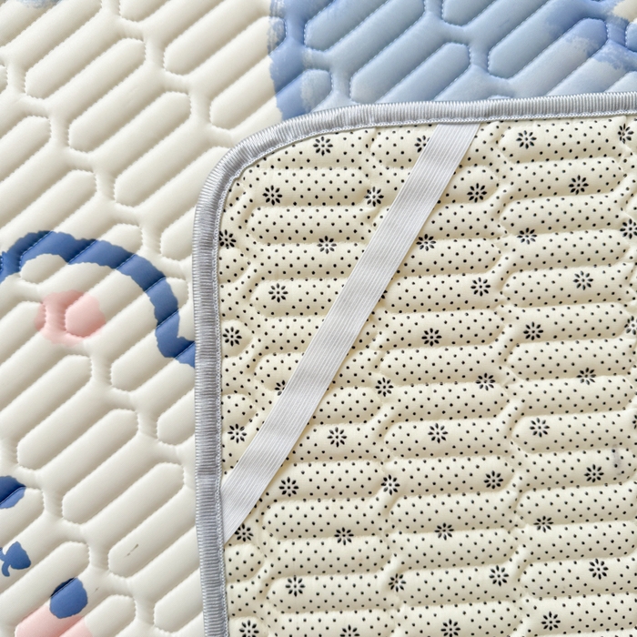 91家纺网 家纺一手货源 找家纺 柒月家居 2026新款凉感丝小清新乳胶凉席夏被四件套系列 爱心小熊