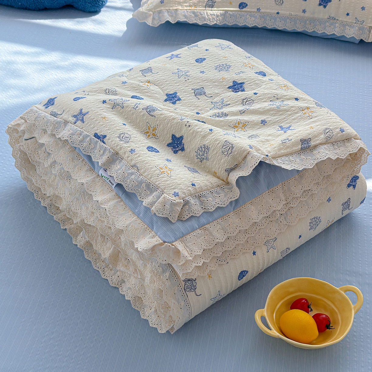 91家纺网 家纺一手货源 找家纺 弗苓家纺 2026新款高克重泡芙棉花边款夏被夏凉被空调被四件套小红书推荐-风格二 贝壳星