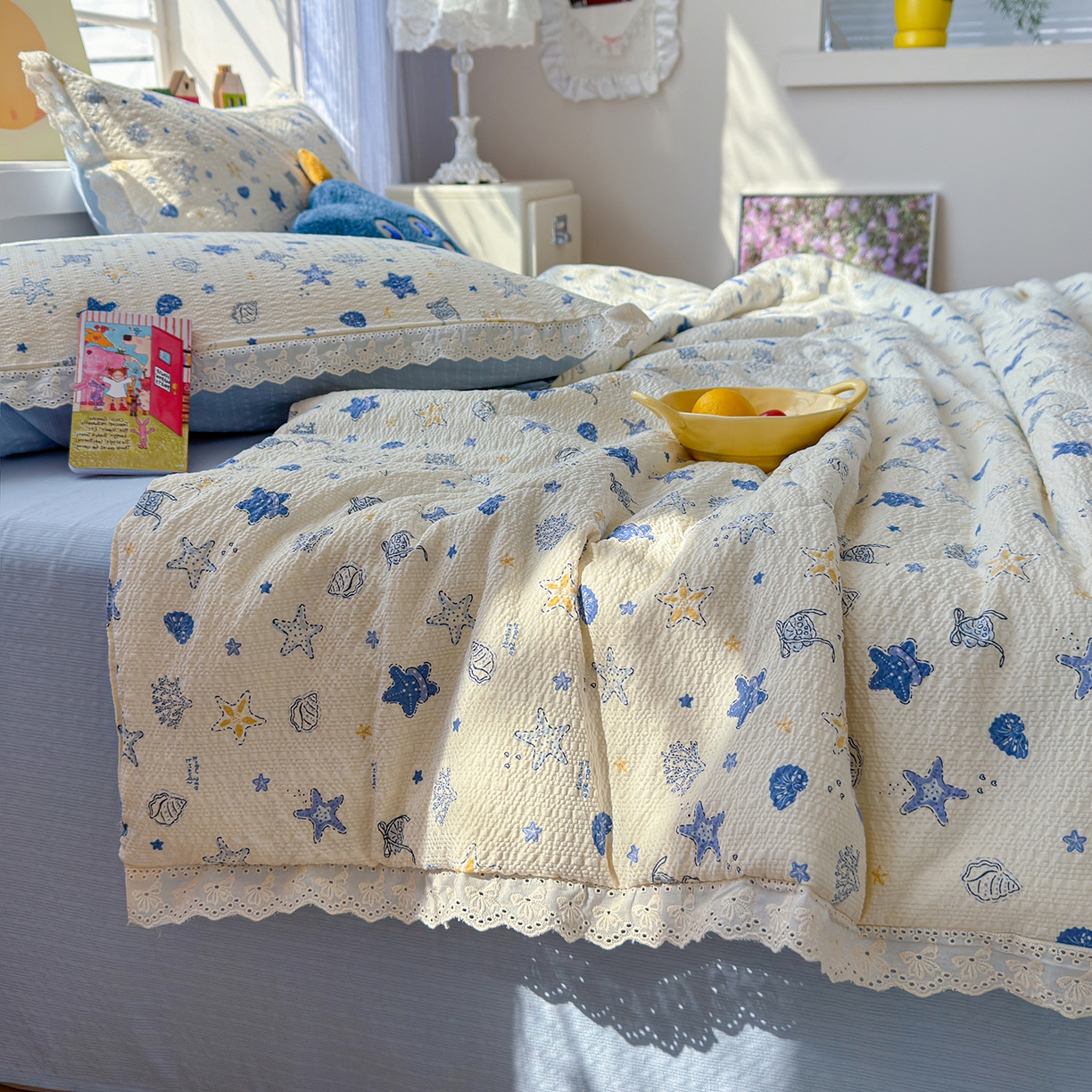 91家纺网 家纺一手货源 找家纺 弗苓家纺 2026新款高克重泡芙棉花边款夏被夏凉被空调被四件套小红书推荐-风格二 贝壳星