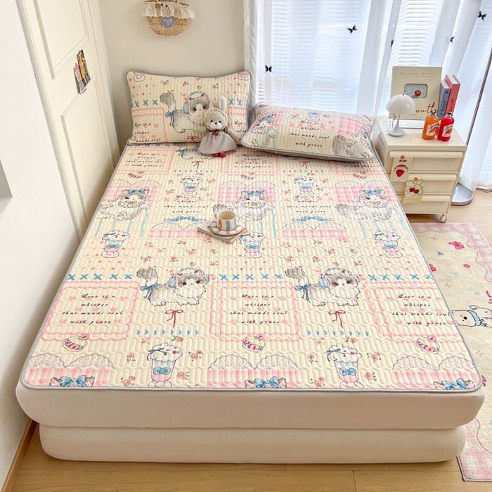 91家纺网 家纺一手货源 找家纺 柒月家居 2026新款凉感丝小清新乳胶凉席夏被四件套系列 奶盖猫咪