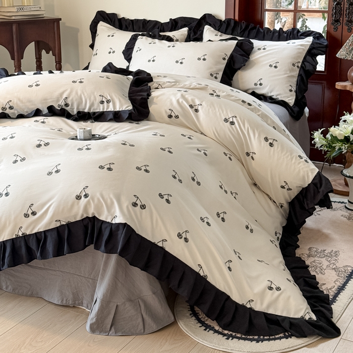 91家纺网 家纺一手货源 找家纺 晚爱家纺（原晚安家居） 2026新款法式花边水洗棉四件套赫本风韩版针织云朵棉三件套 法式风-樱桃