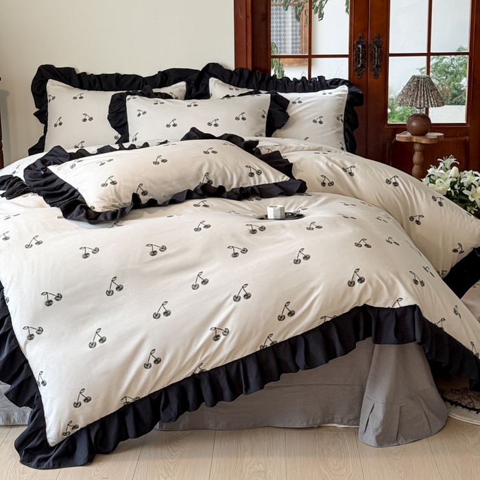 91家纺网 家纺一手货源 找家纺 晚爱家纺（原晚安家居） 2026新款法式花边水洗棉四件套赫本风韩版针织云朵棉三件套 法式风-樱桃