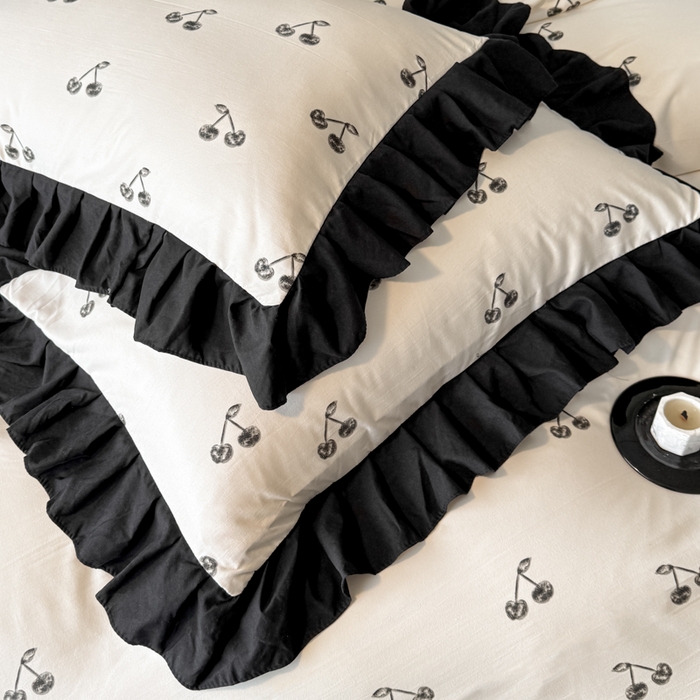 91家纺网 家纺一手货源 找家纺 晚爱家纺（原晚安家居） 2026新款法式花边水洗棉四件套赫本风韩版针织云朵棉三件套 法式风-樱桃