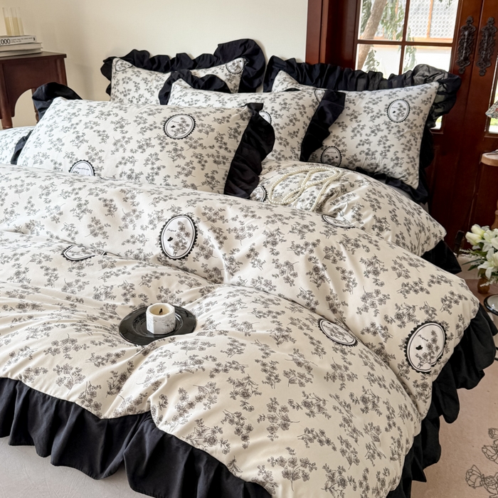 91家纺网 家纺一手货源 找家纺 晚爱家纺（原晚安家居） 2026新款法式花边水洗棉四件套赫本风韩版针织云朵棉三件套 法式风-庄园