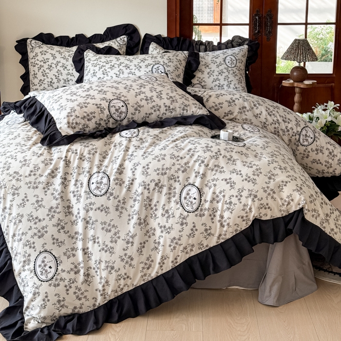 91家纺网 家纺一手货源 找家纺 晚爱家纺（原晚安家居） 2026新款法式花边水洗棉四件套赫本风韩版针织云朵棉三件套 法式风-庄园