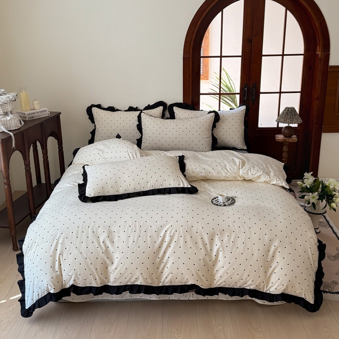 91家纺网 家纺一手货源 找家纺 晚爱家纺（原晚安家居） 2026新款法式花边水洗棉四件套赫本风韩版针织云朵棉三件套 法式风-黑色波点