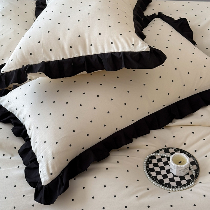 91家纺网 家纺一手货源 找家纺 晚爱家纺（原晚安家居） 2026新款法式花边水洗棉四件套赫本风韩版针织云朵棉三件套 法式风-黑色波点