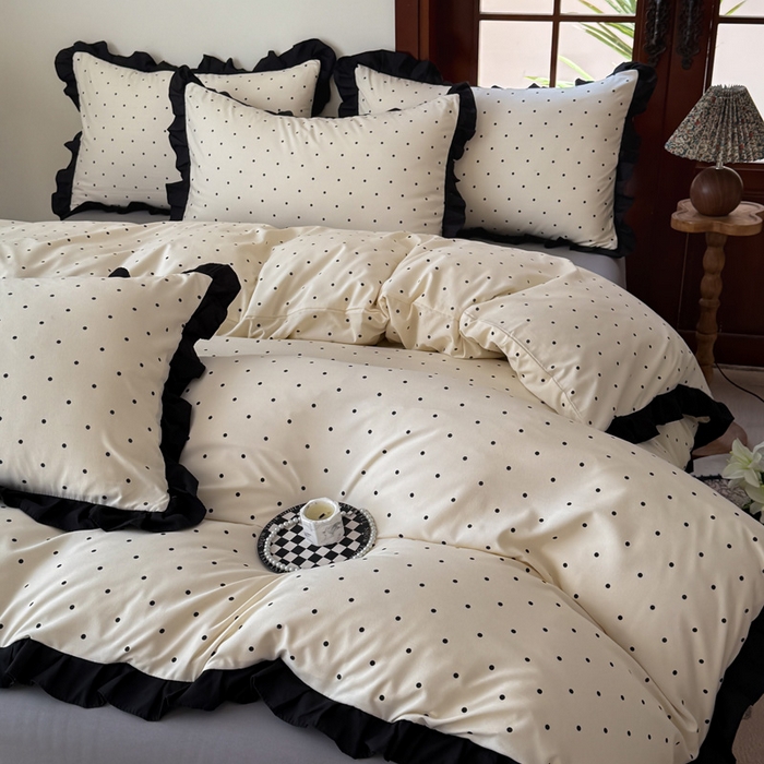 91家纺网 家纺一手货源 找家纺 晚爱家纺（原晚安家居） 2026新款法式花边水洗棉四件套赫本风韩版针织云朵棉三件套 法式风-黑色波点